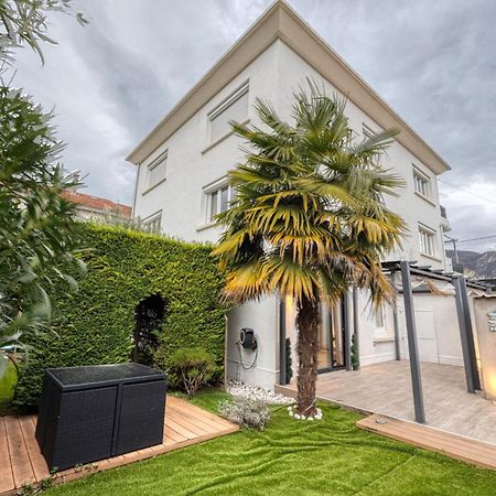 La Villa - Piscine / Karaoke / Jeux Fontaine  Exterior foto